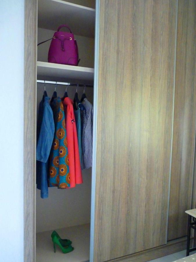 אפיטוס Yannis Apartments מראה חיצוני תמונה