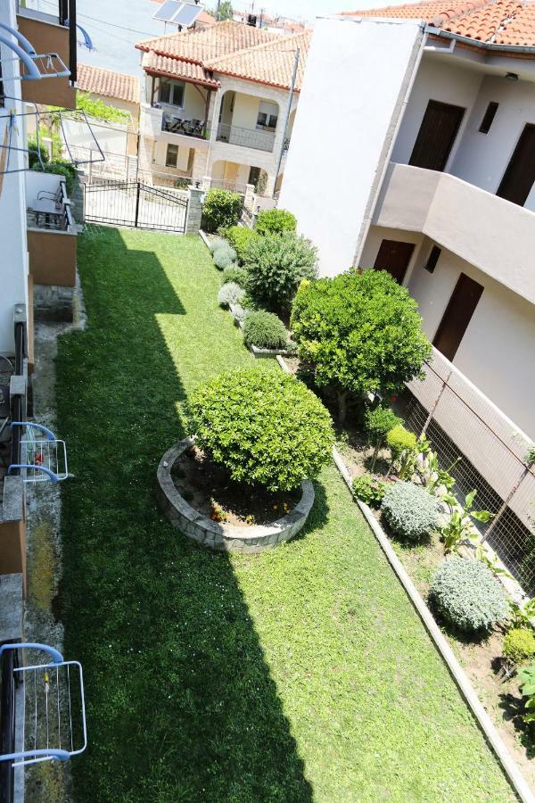 אפיטוס Yannis Apartments מראה חיצוני תמונה