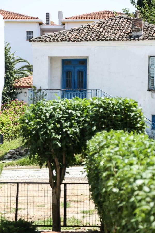 אפיטוס Yannis Apartments מראה חיצוני תמונה
