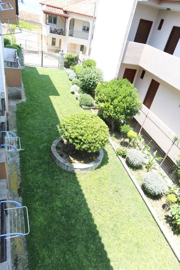 אפיטוס Yannis Apartments מראה חיצוני תמונה